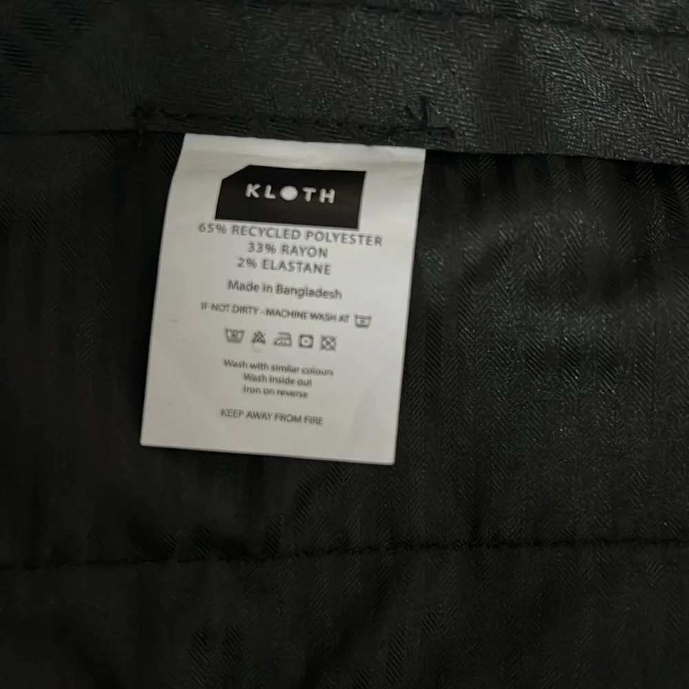 Kloth NWT men’s dress pants size 32